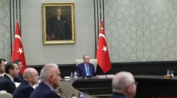 تعديل وزاري مفاجئ.. أردوغان يغير قيادات الأمن والقضاء في تركيا خلال دقائق